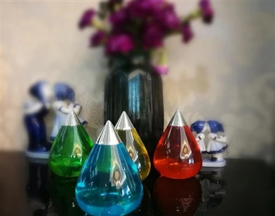 Vase Tso Hluav Taws Hluav Taws Xob Rau Kev Tsim Thiab Ua Qauv.